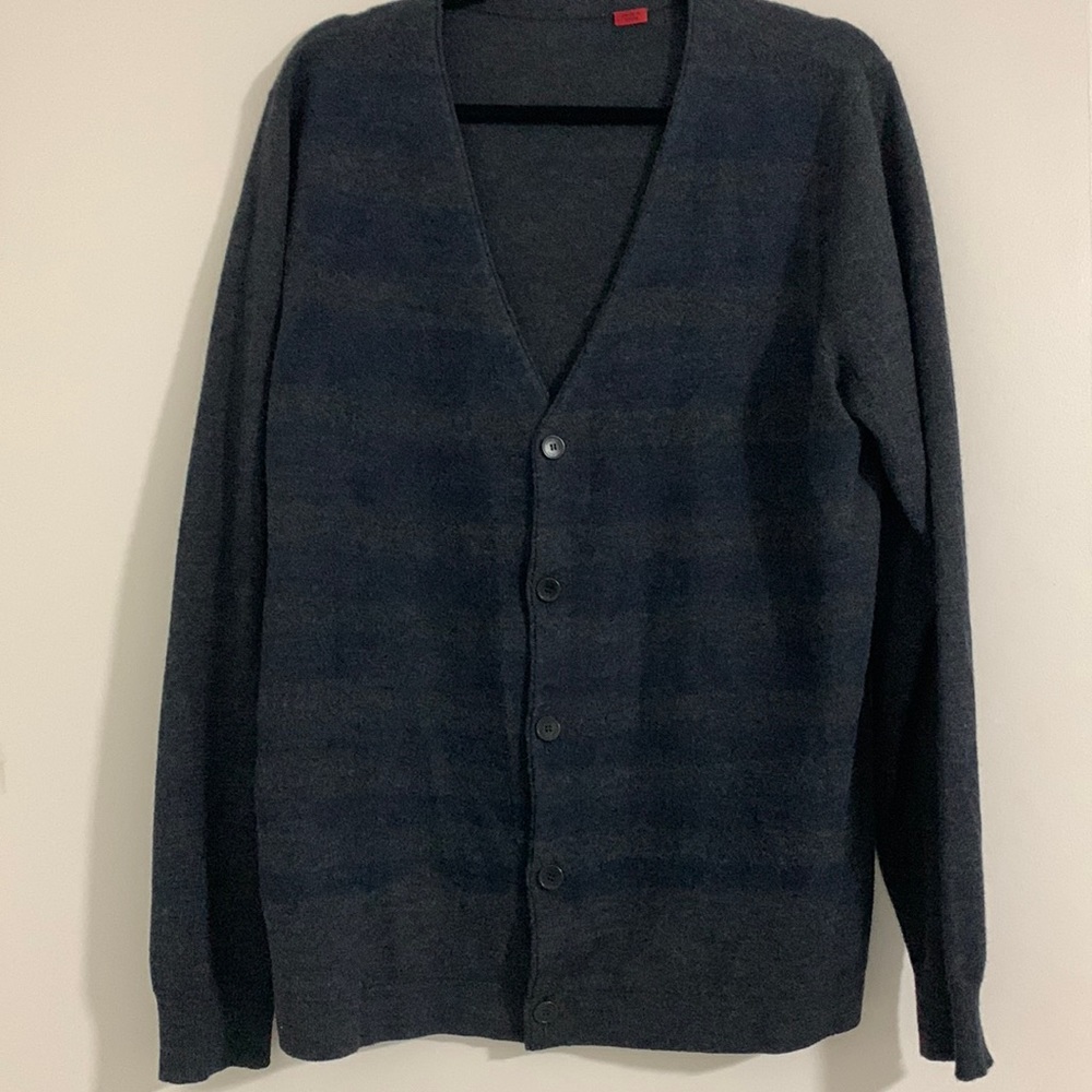 Hugo Boss Men’s Cardigan (light stripes)